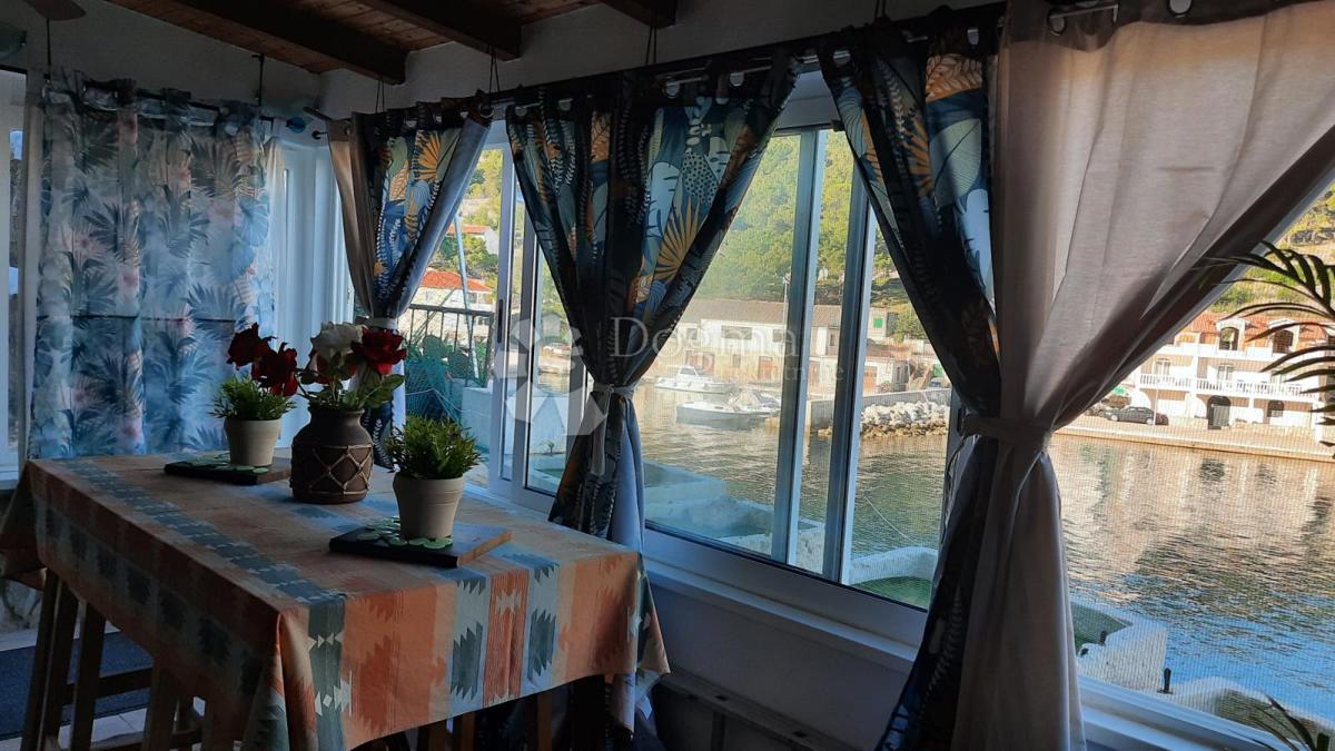 Casa In vendita - ŠIBENSKO-KNINSKA ŠIBENIK