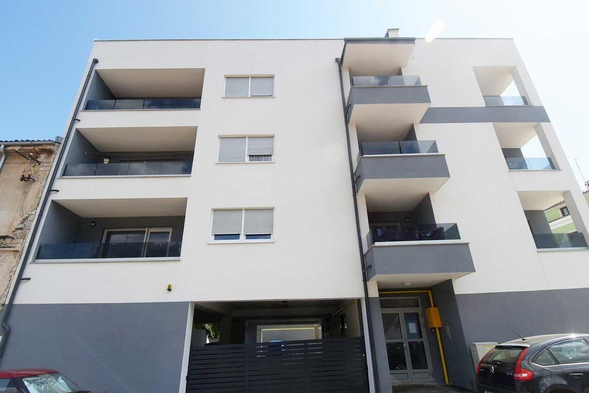 Flat For sale - ISTARSKA PULA