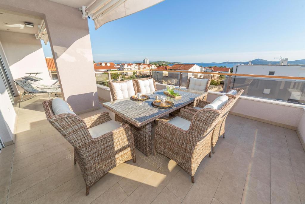 Stan Na prodaju - ŠIBENSKO-KNINSKA VODICE