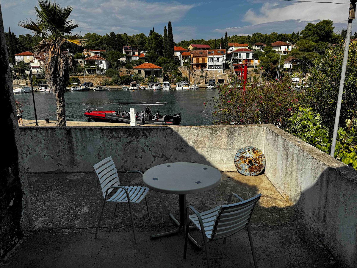 Maison À vendre - SPLITSKO-DALMATINSKA JELSA
