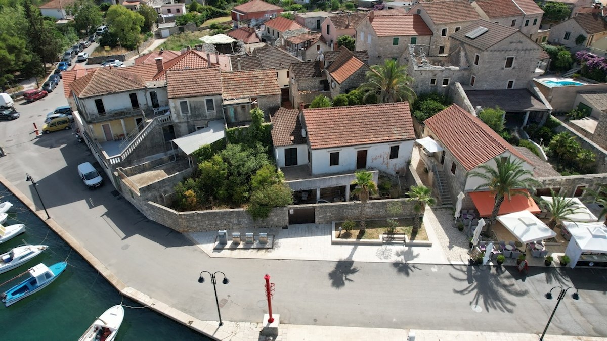 Maison À vendre - SPLITSKO-DALMATINSKA JELSA