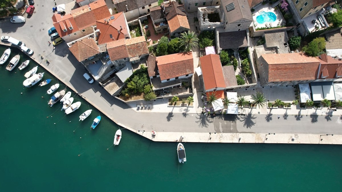 Maison À vendre - SPLITSKO-DALMATINSKA JELSA
