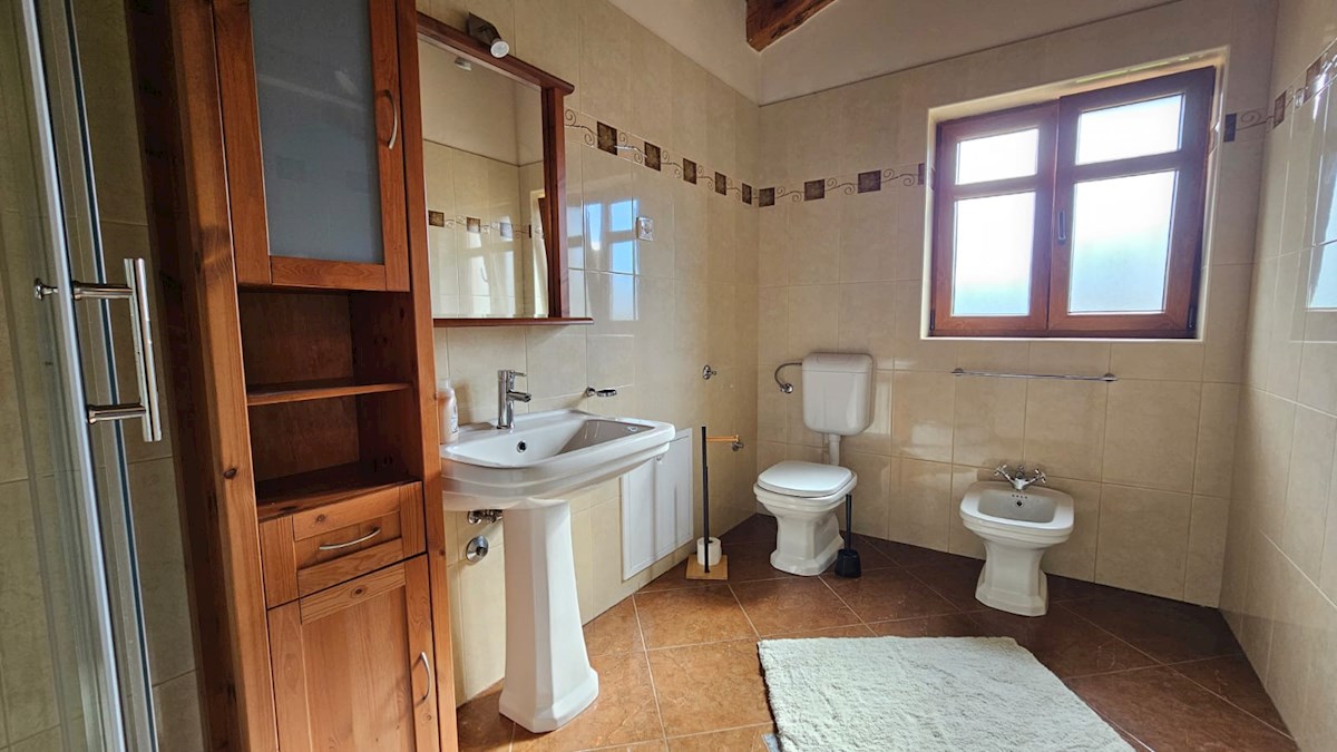 Haus Zu verkaufen - ISTARSKA SVETI LOVREČ