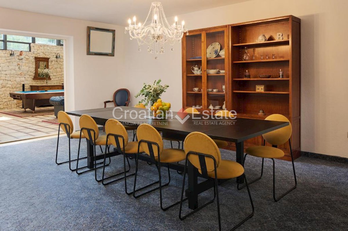 House For sale - SPLITSKO-DALMATINSKA BRAČ