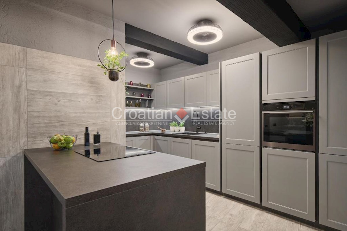 House For sale - SPLITSKO-DALMATINSKA BRAČ