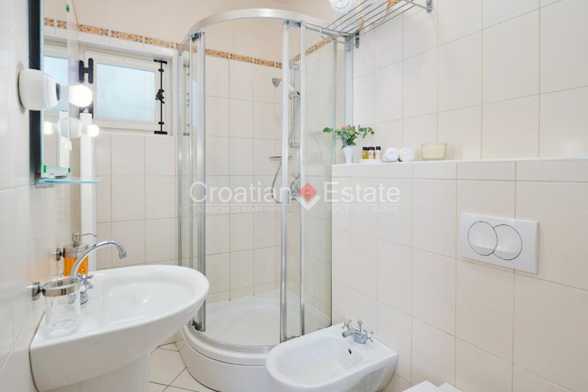 House For sale - SPLITSKO-DALMATINSKA BRAČ