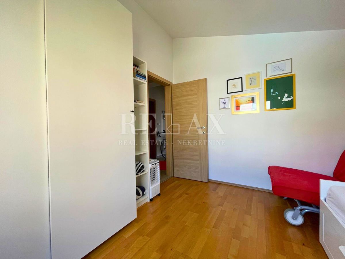 Apartmán Na predaj - PRIMORSKO-GORANSKA CRIKVENICA
