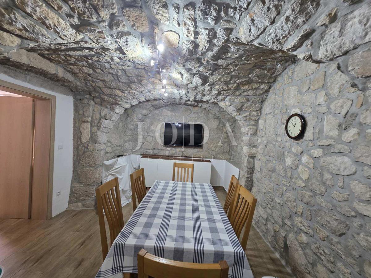 Kuća Na prodaju - PRIMORSKO-GORANSKA VINODOLSKA OPĆINA
