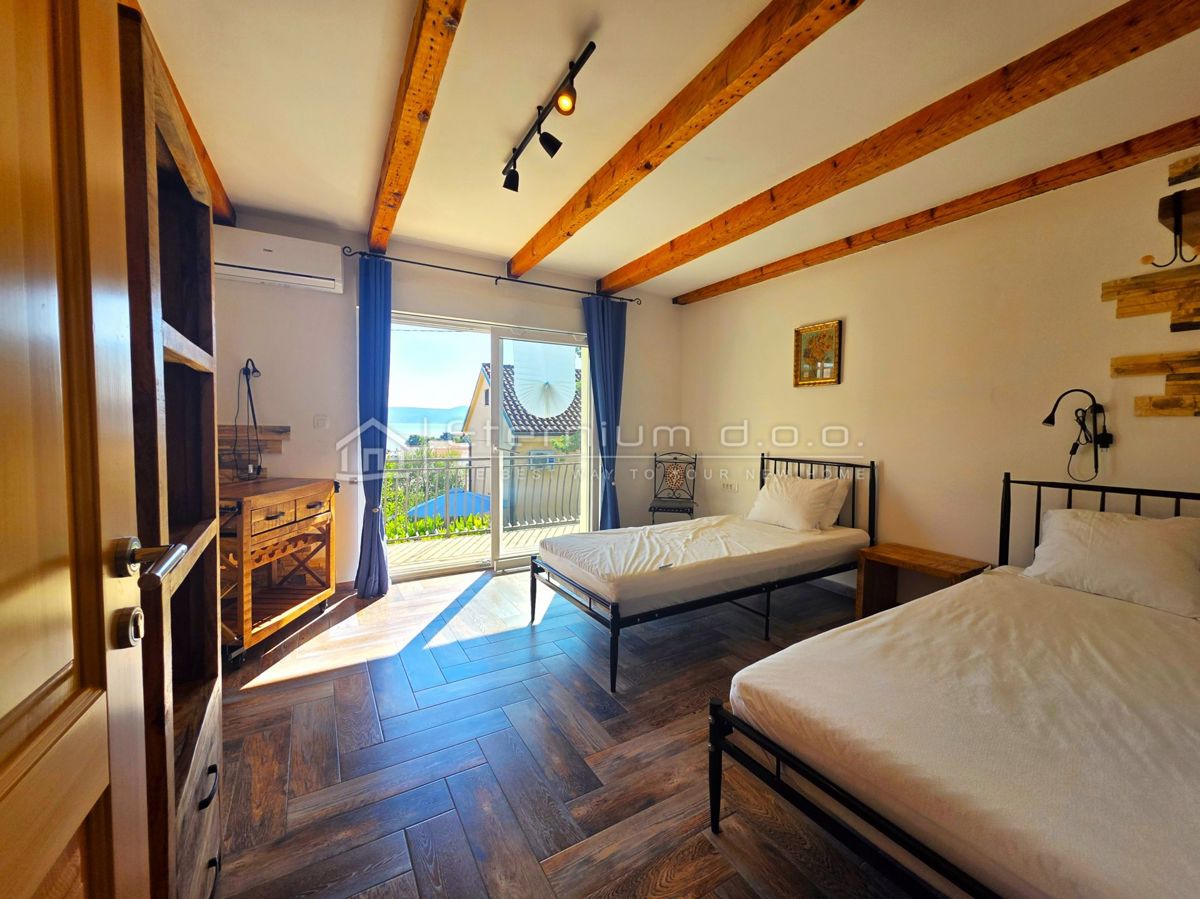 House For sale - PRIMORSKO-GORANSKA NOVI VINODOLSKI