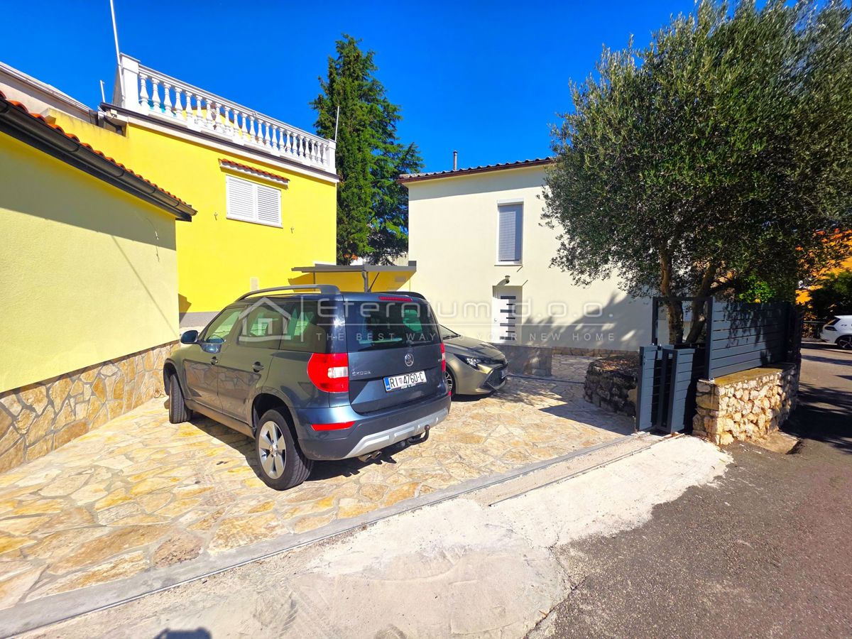 House For sale - PRIMORSKO-GORANSKA NOVI VINODOLSKI