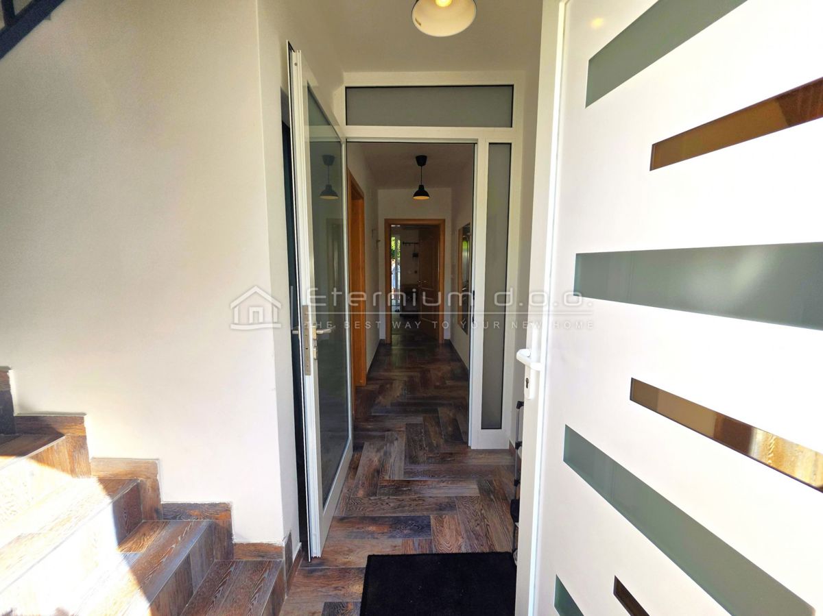 House For sale - PRIMORSKO-GORANSKA NOVI VINODOLSKI