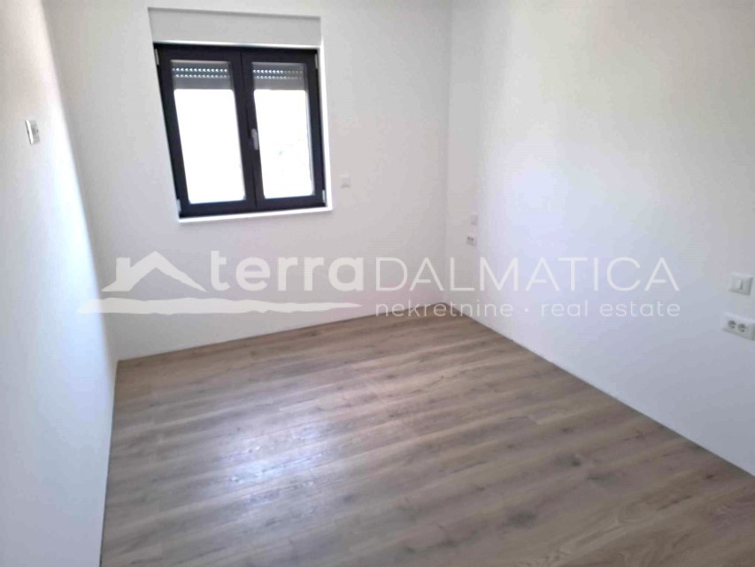 Flat For sale - šibensko-kninska Vodice - foto 2/9
