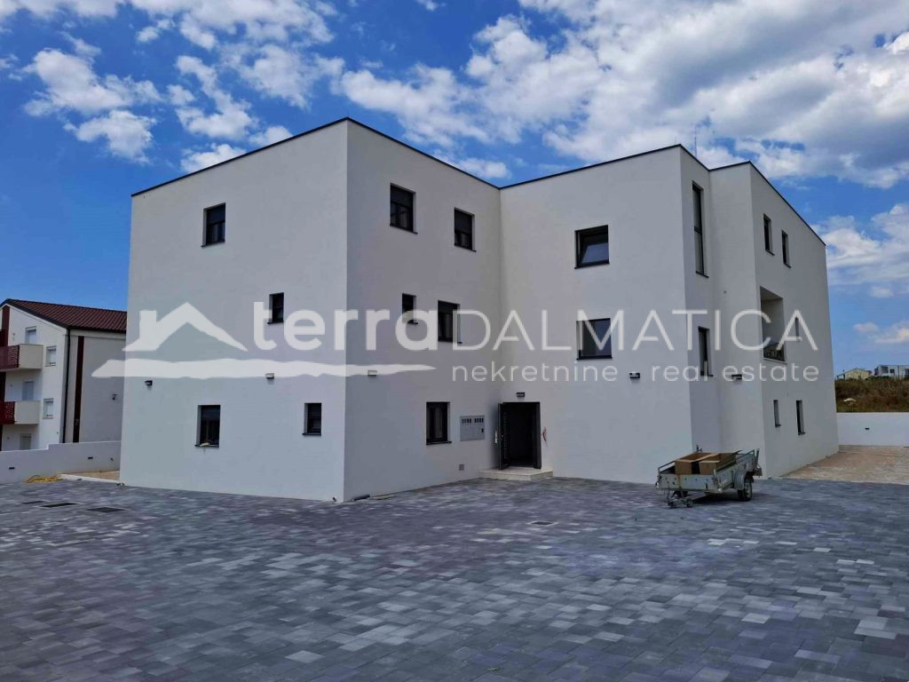 Flat For sale - ŠIBENSKO-KNINSKA VODICE