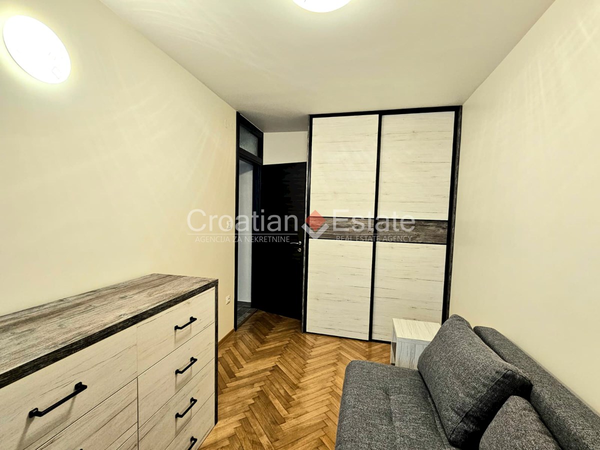 Flat For sale - SPLITSKO-DALMATINSKA SPLIT