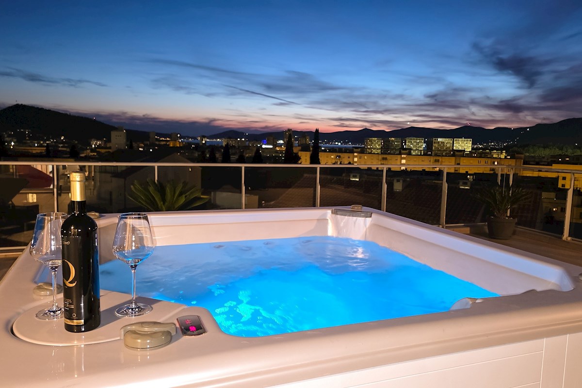 Apartmán Na prodej - SPLITSKO-DALMATINSKA SPLIT