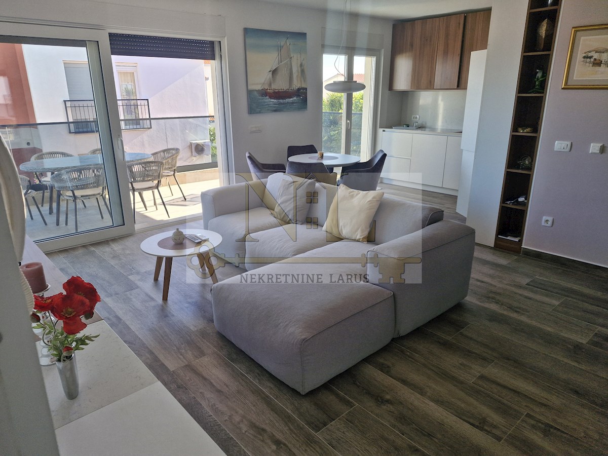 Apartma Na predaj - SPLITSKO-DALMATINSKA ČIOVO