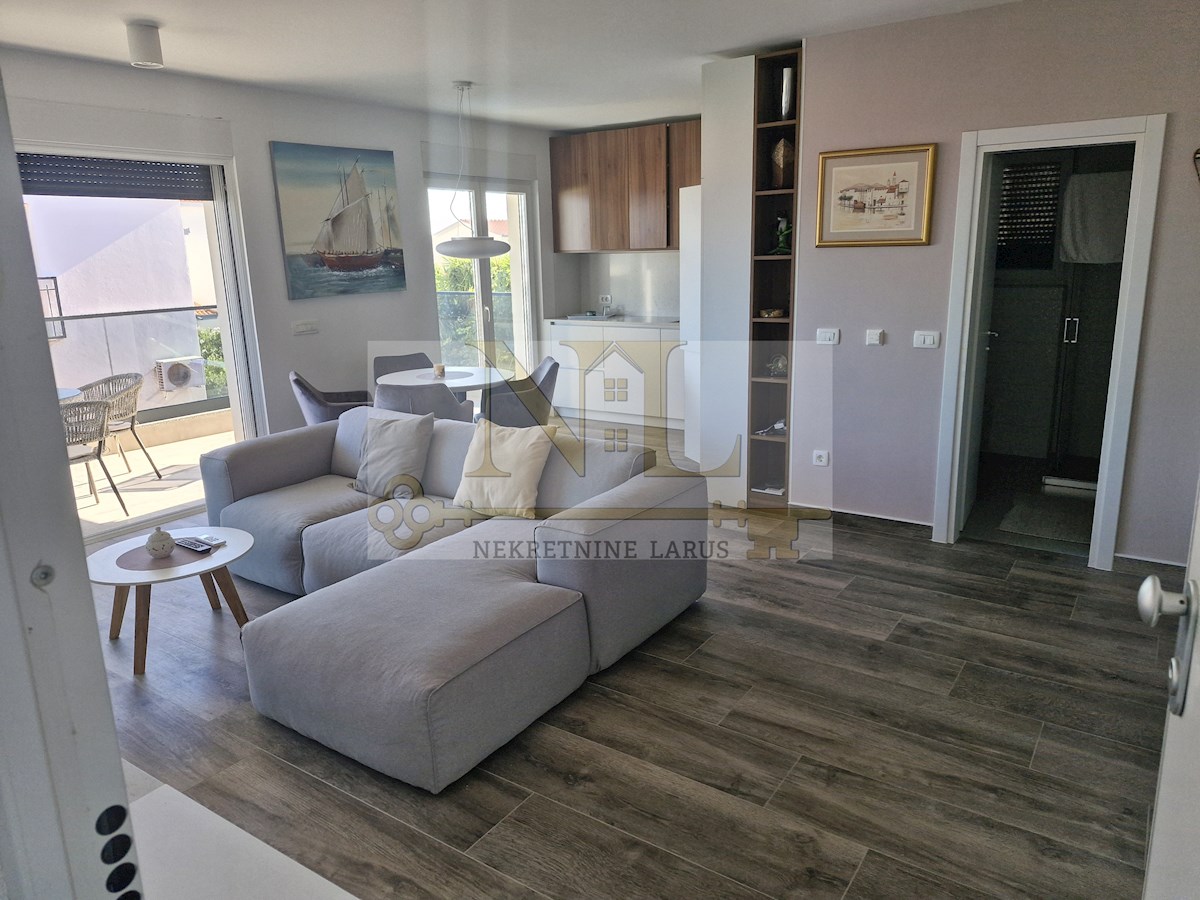 Apartma Na predaj - SPLITSKO-DALMATINSKA ČIOVO