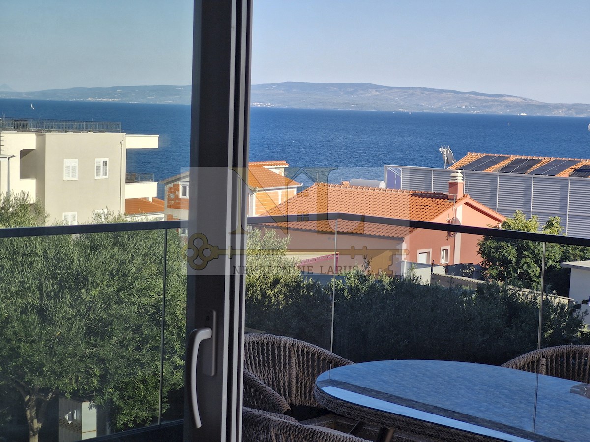 Apartma Na predaj - SPLITSKO-DALMATINSKA ČIOVO