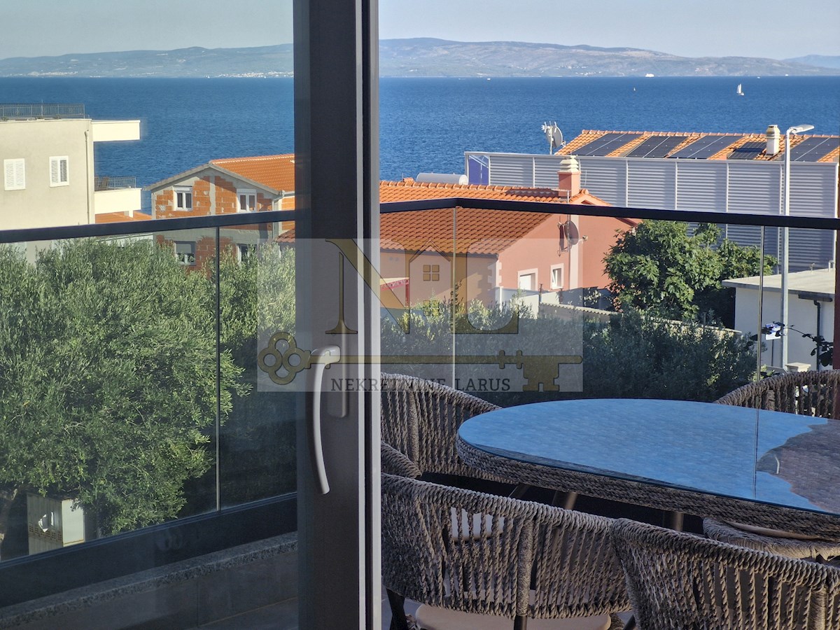 Apartma Na predaj - SPLITSKO-DALMATINSKA ČIOVO