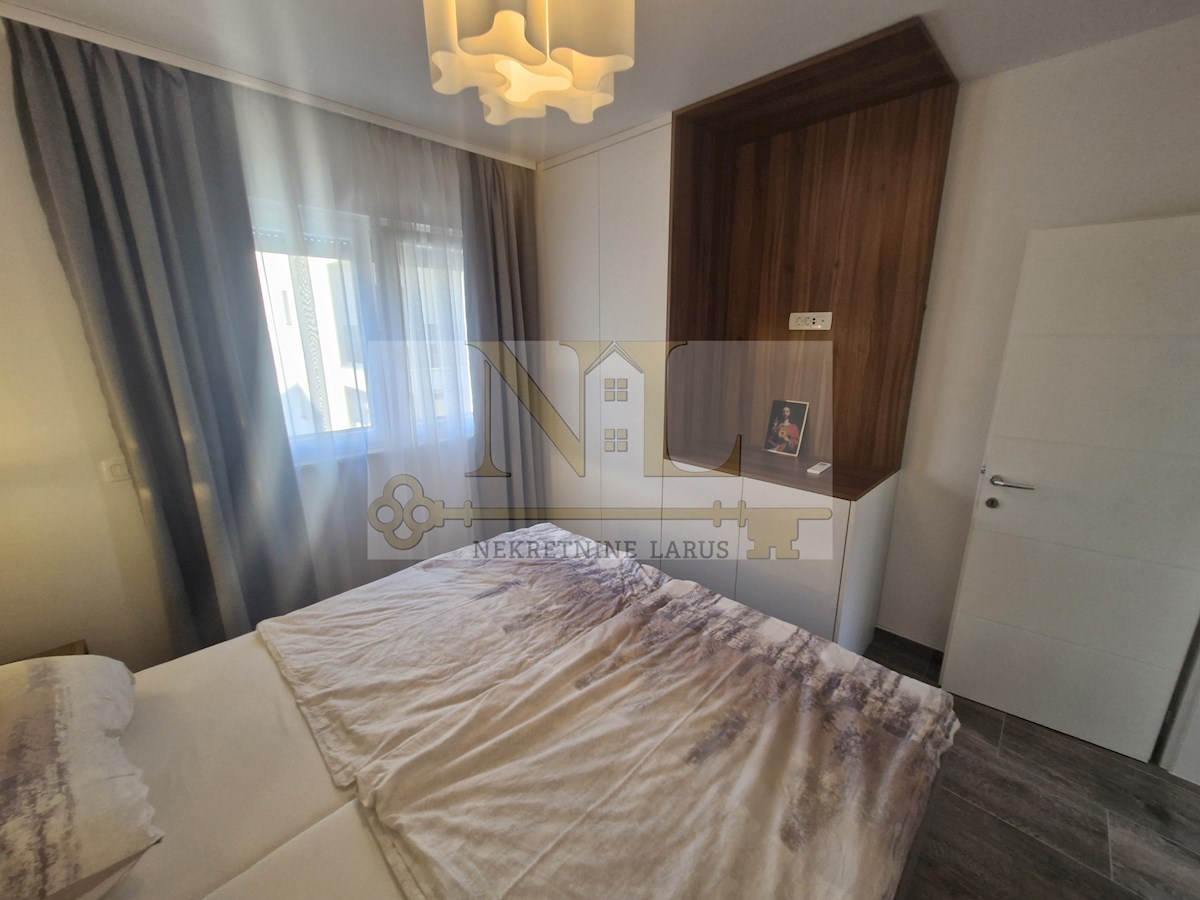 Apartma Na predaj - SPLITSKO-DALMATINSKA ČIOVO