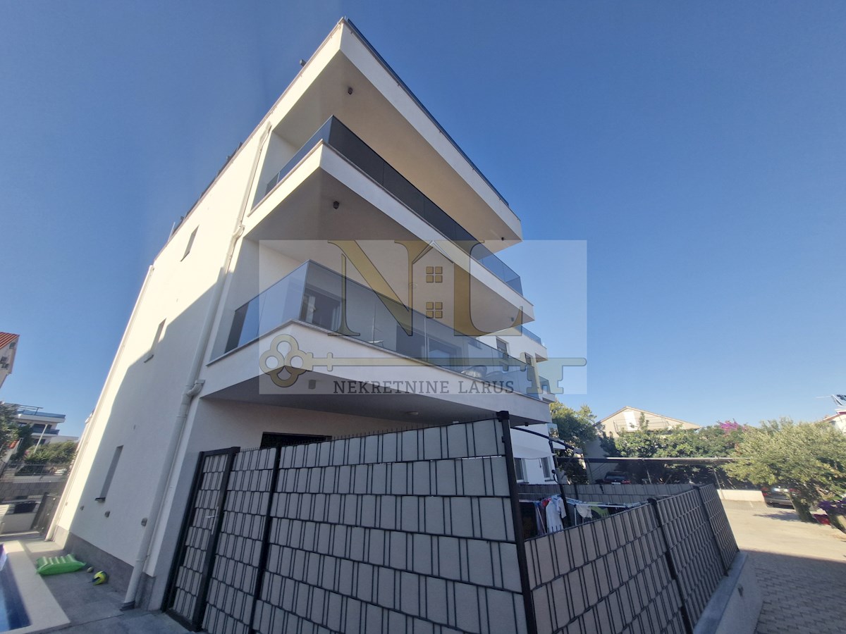 Apartma Na predaj - SPLITSKO-DALMATINSKA ČIOVO