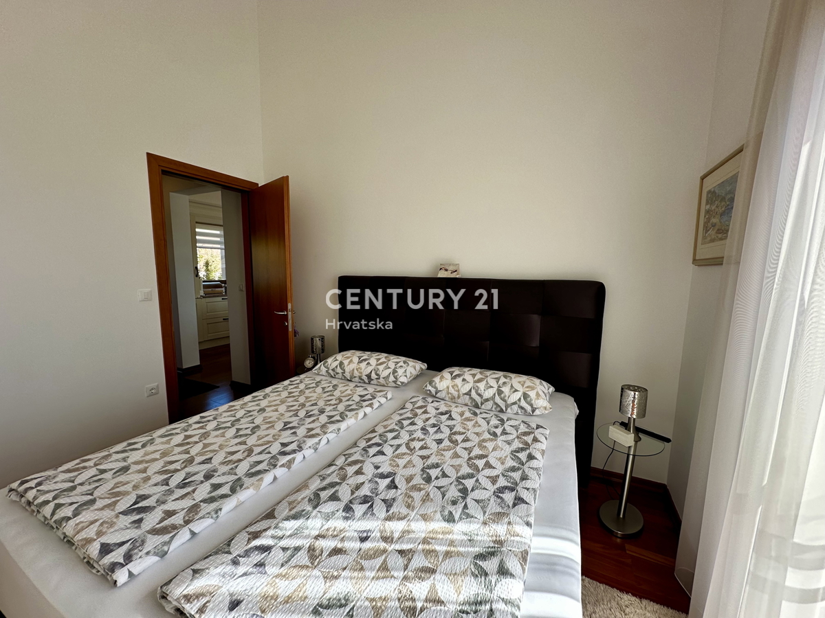Apartma Na predaj - ISTARSKA TAR-VABRIGA