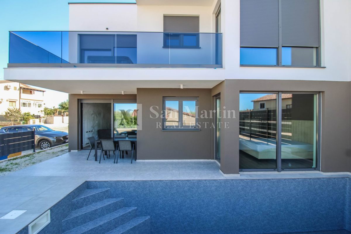 Apartma Na predaj - ISTARSKA POREČ