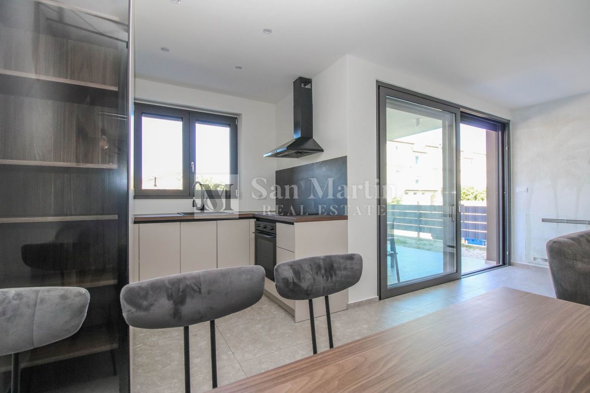 Apartma Na predaj - ISTARSKA POREČ