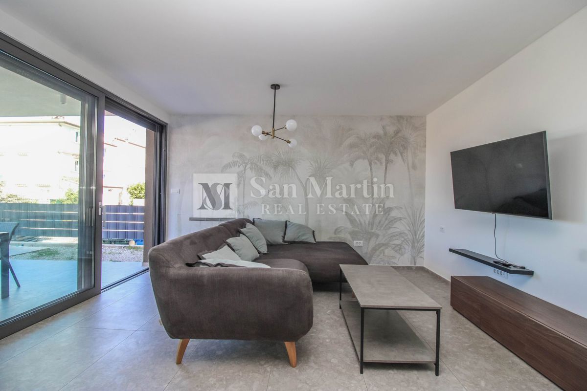 Apartma Na predaj - ISTARSKA POREČ