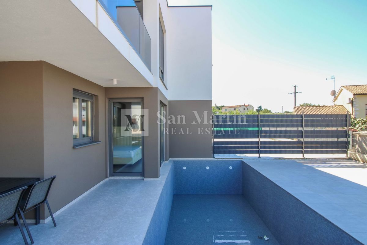 Apartma Na predaj - ISTARSKA POREČ
