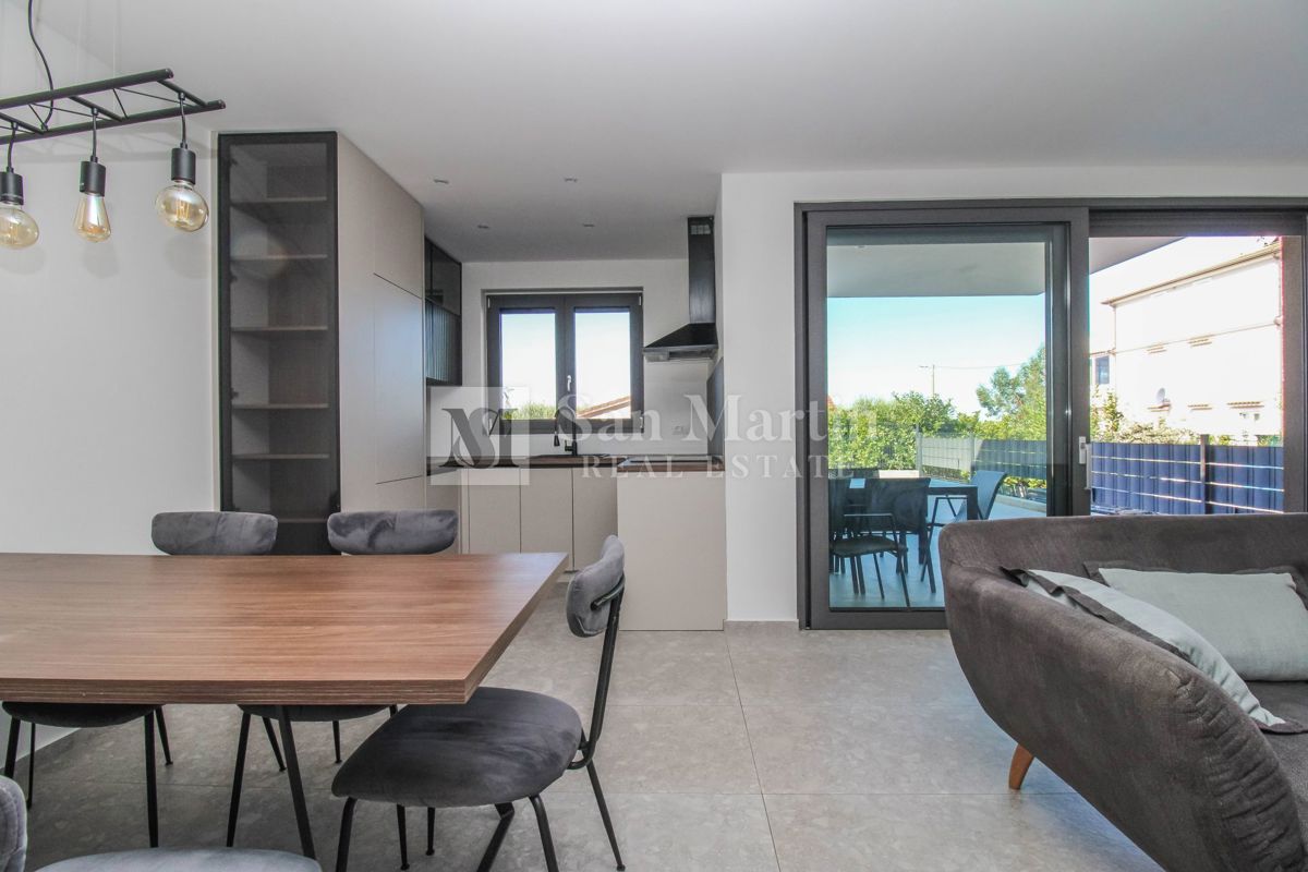 Apartma Na predaj - ISTARSKA POREČ