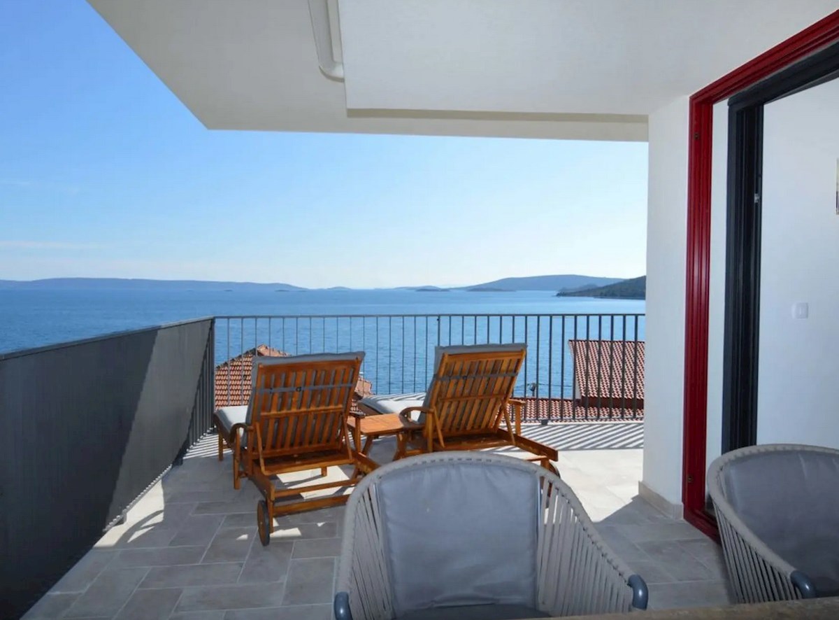 House For sale - SPLITSKO-DALMATINSKA SEGET