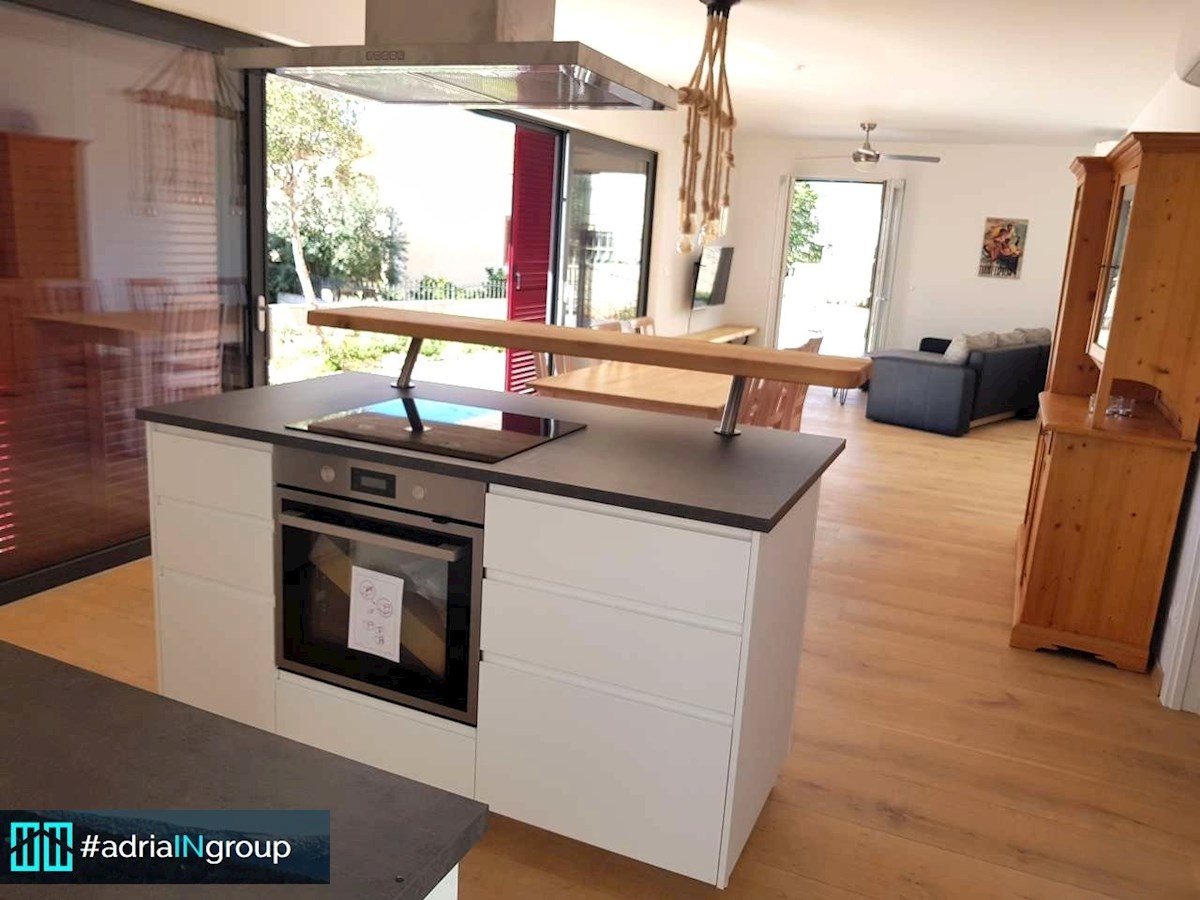 House For sale - SPLITSKO-DALMATINSKA SEGET