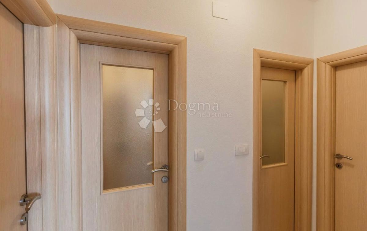 Stan Na prodaju - SPLITSKO-DALMATINSKA TROGIR