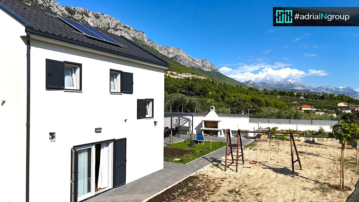Casa In vendita - SPLITSKO-DALMATINSKA KAŠTELA
