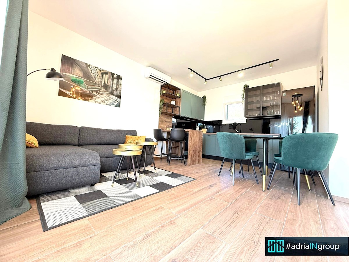 Casa In vendita - Splitsko-dalmatinska Kaštela - foto 3/43