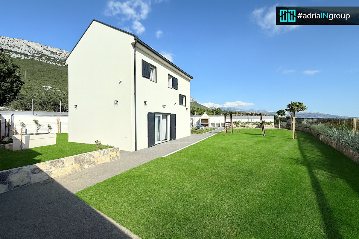 Casa In vendita - SPLITSKO-DALMATINSKA KAŠTELA