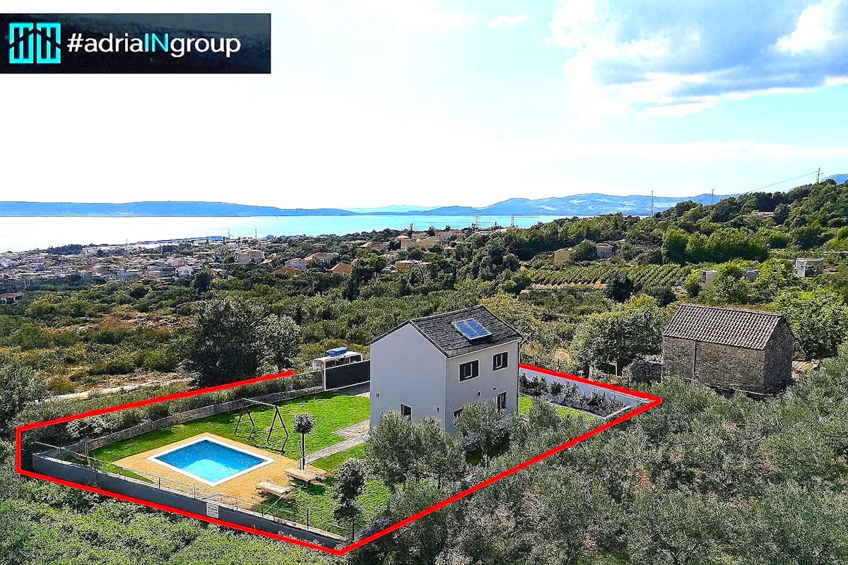 Casa In vendita - SPLITSKO-DALMATINSKA KAŠTELA