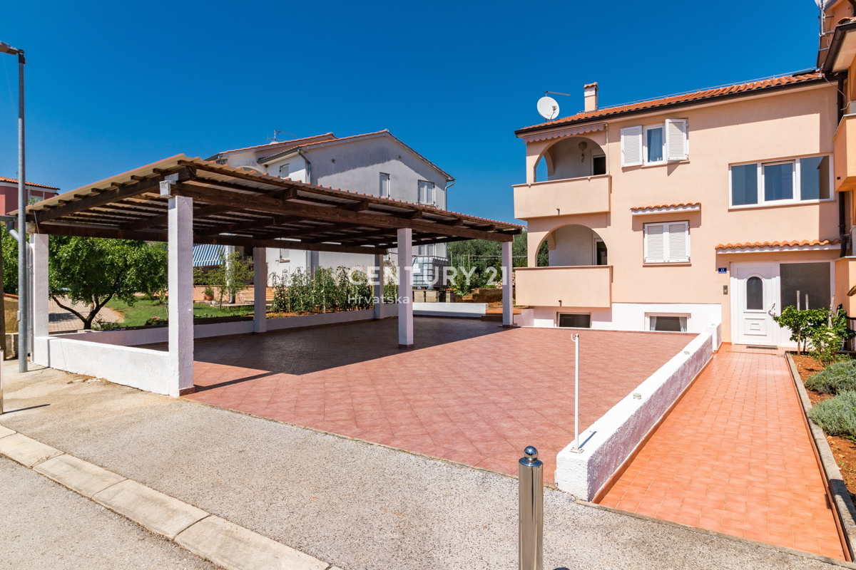 Flat For sale - ISTARSKA TAR-VABRIGA