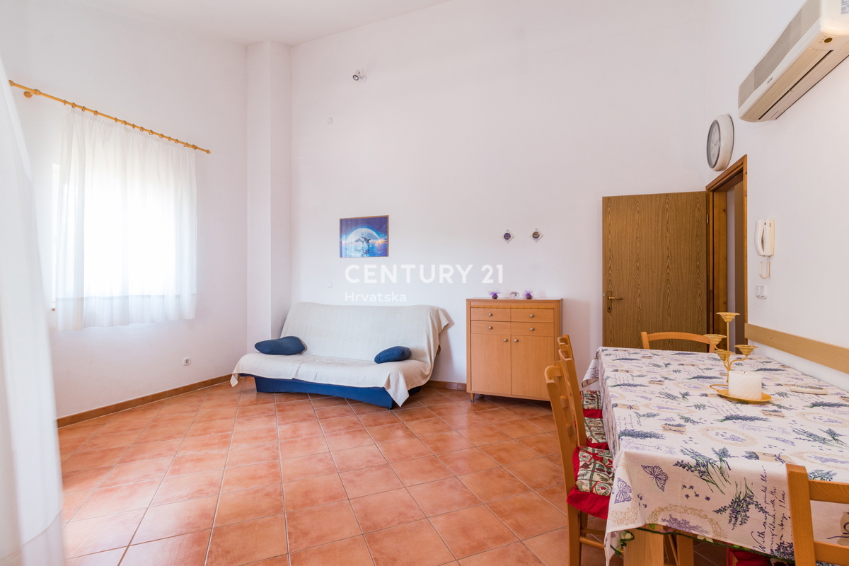 Flat For sale - ISTARSKA TAR-VABRIGA