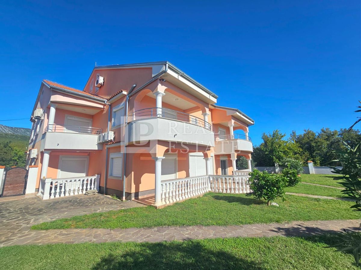 House For sale - PRIMORSKO-GORANSKA CRIKVENICA