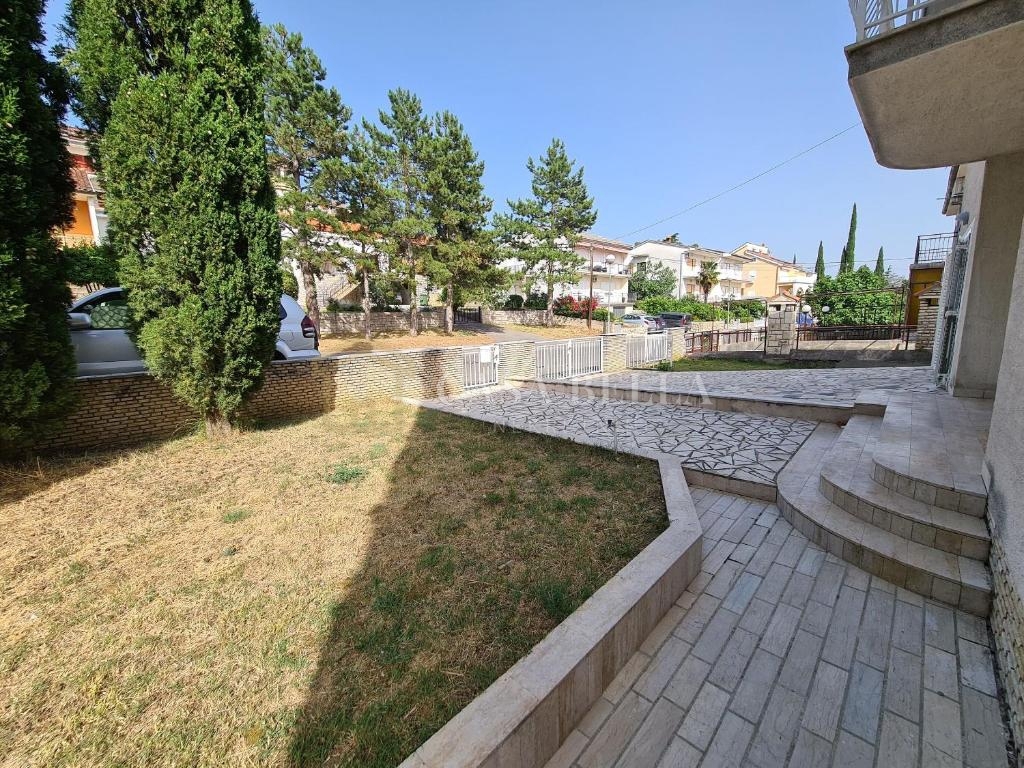 Kuća Na prodaju - PRIMORSKO-GORANSKA CRIKVENICA