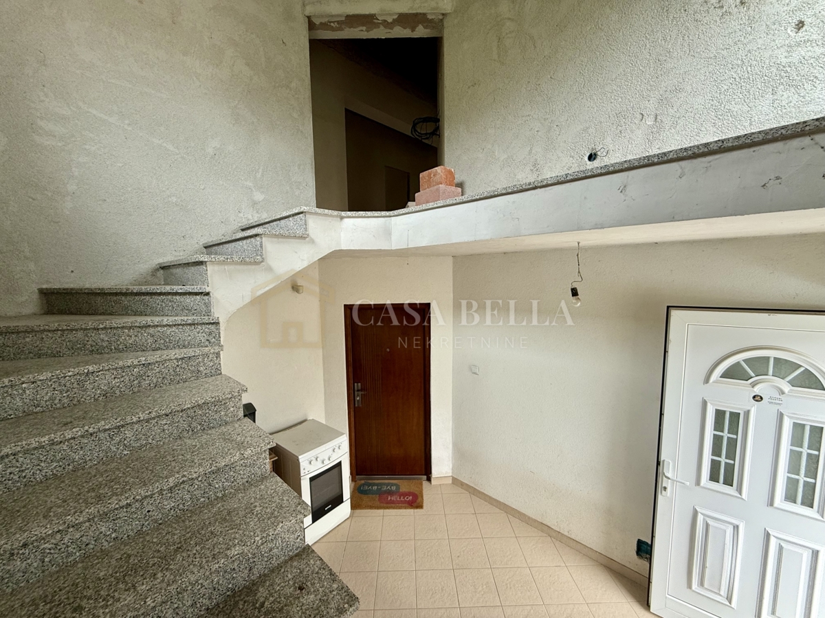 Maison À vendre - PRIMORSKO-GORANSKA KASTAV