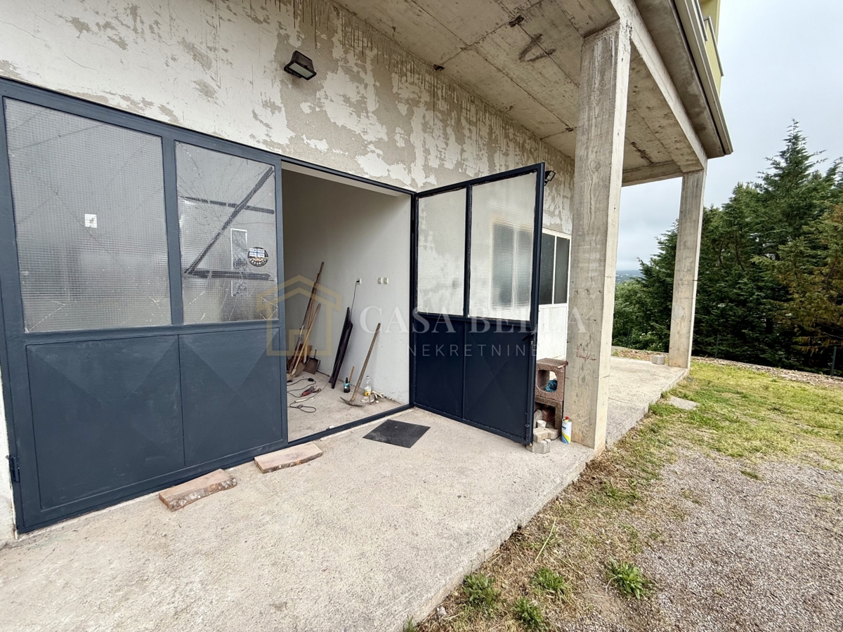 Maison À vendre - PRIMORSKO-GORANSKA KASTAV