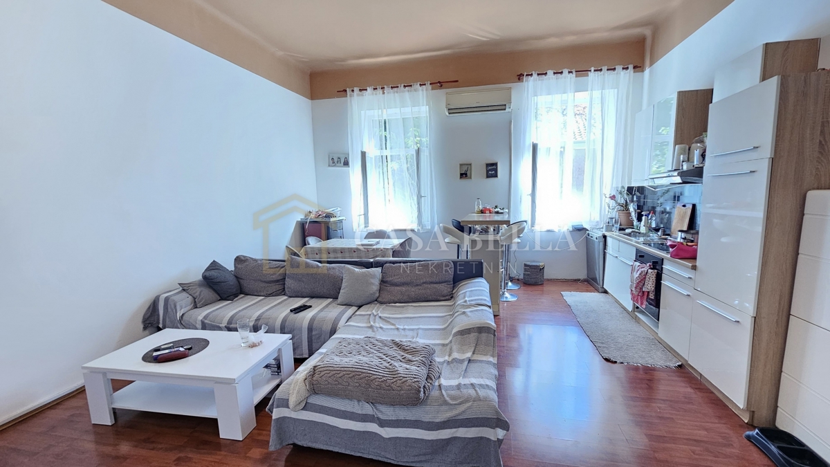 Apartment Zu verkaufen - PRIMORSKO-GORANSKA RIJEKA