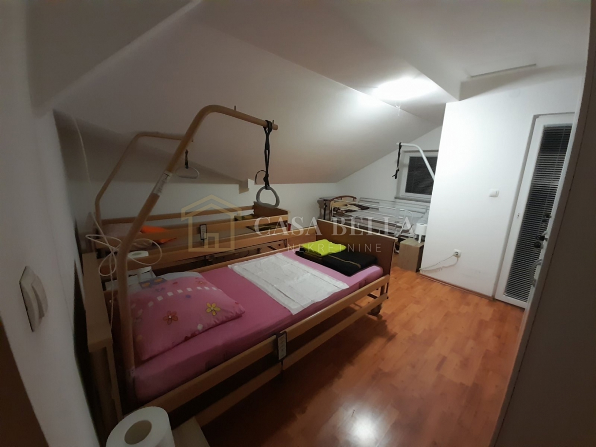 Kuća Na prodaju - KARLOVAČKA KARLOVAC