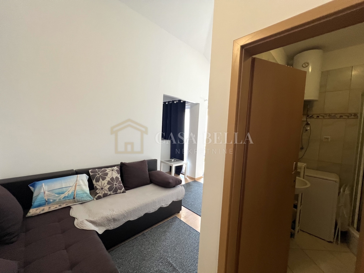 Apartma Na predaj - PRIMORSKO-GORANSKA NOVI VINODOLSKI