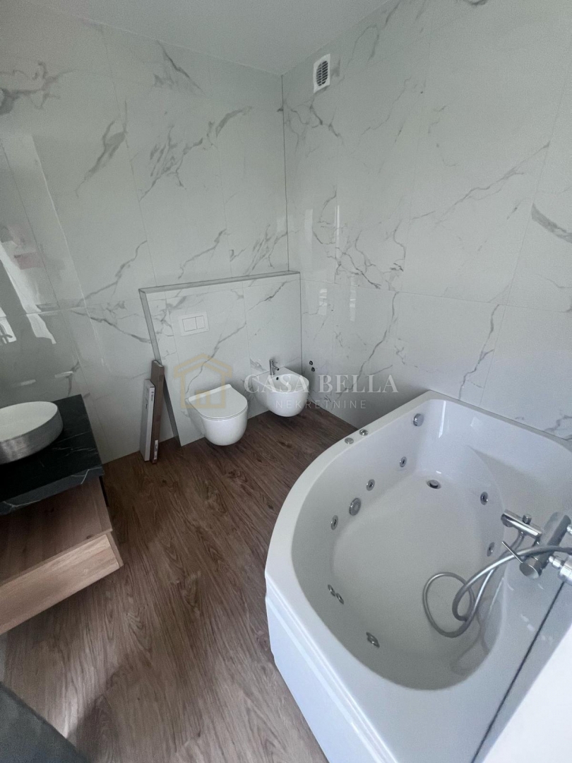 House For sale - PRIMORSKO-GORANSKA KRALJEVICA