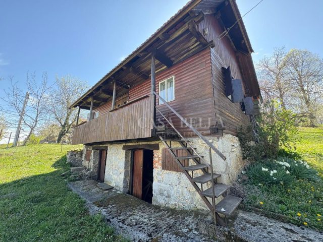 Kuća na prodaju – Žakanje