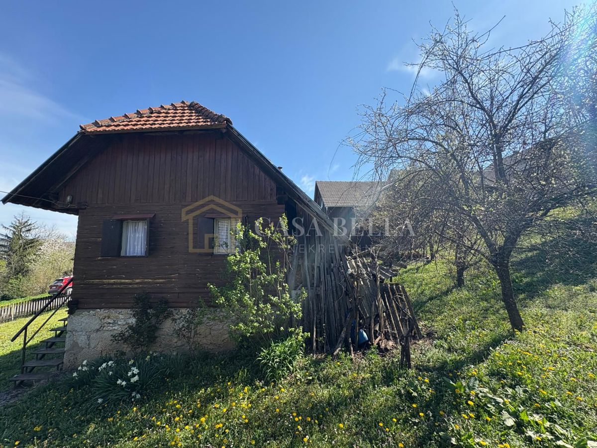 Dom Na sprzedaż - KARLOVAČKA ŽAKANJE